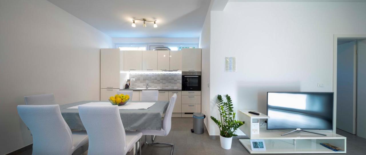 Apartment Fragola Μακάρσκα Εξωτερικό φωτογραφία